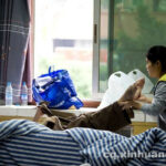 Chen Yujie ân cần chăm sóc cha bị liệt giường, thể hiện tình phụ tử thiêng liêng và sự hiếu thảo đáng ngưỡng mộ.