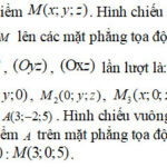 Hình chiếu vuông góc của điểm A lên mặt phẳng Oxz, minh họa tọa độ điểm A(3;-2;5) và hình chiếu (3;0;5)