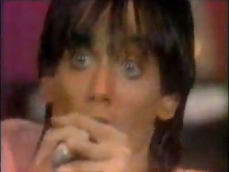 Iggy Pop biểu diễn Funtime trên Dinah!
